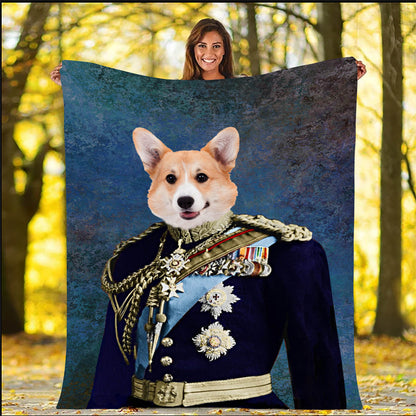 Personalize Your Pet In A Royal Look